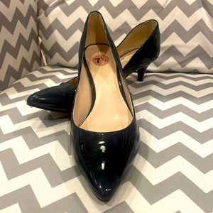 Dark hunter green Cole Haan heels